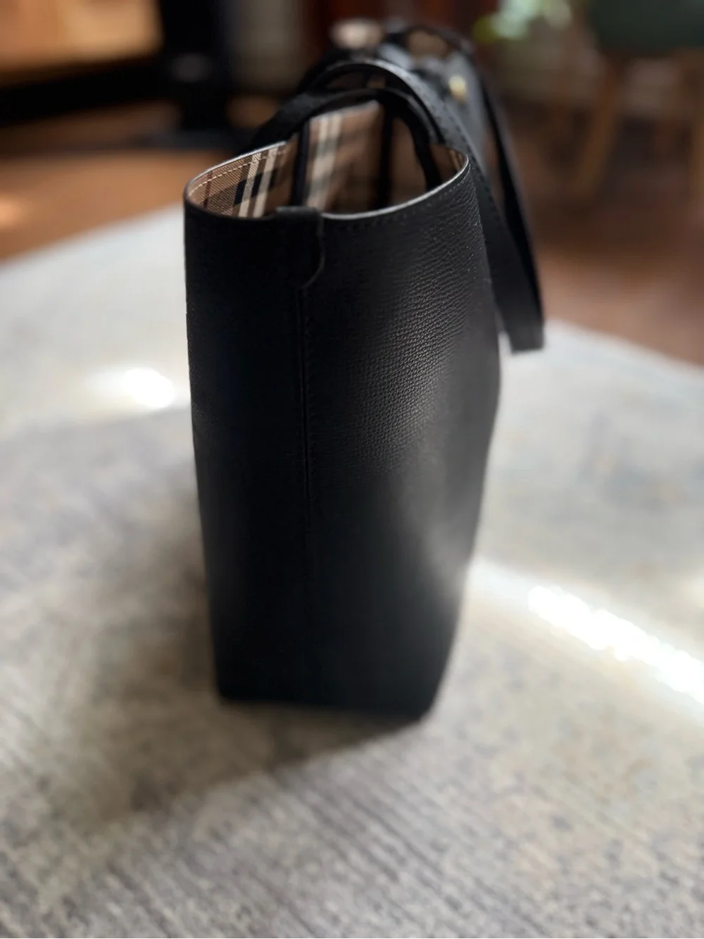 Burberry Haymarket Black Leather Tote Bag with Check Lining - Reversible - EUC